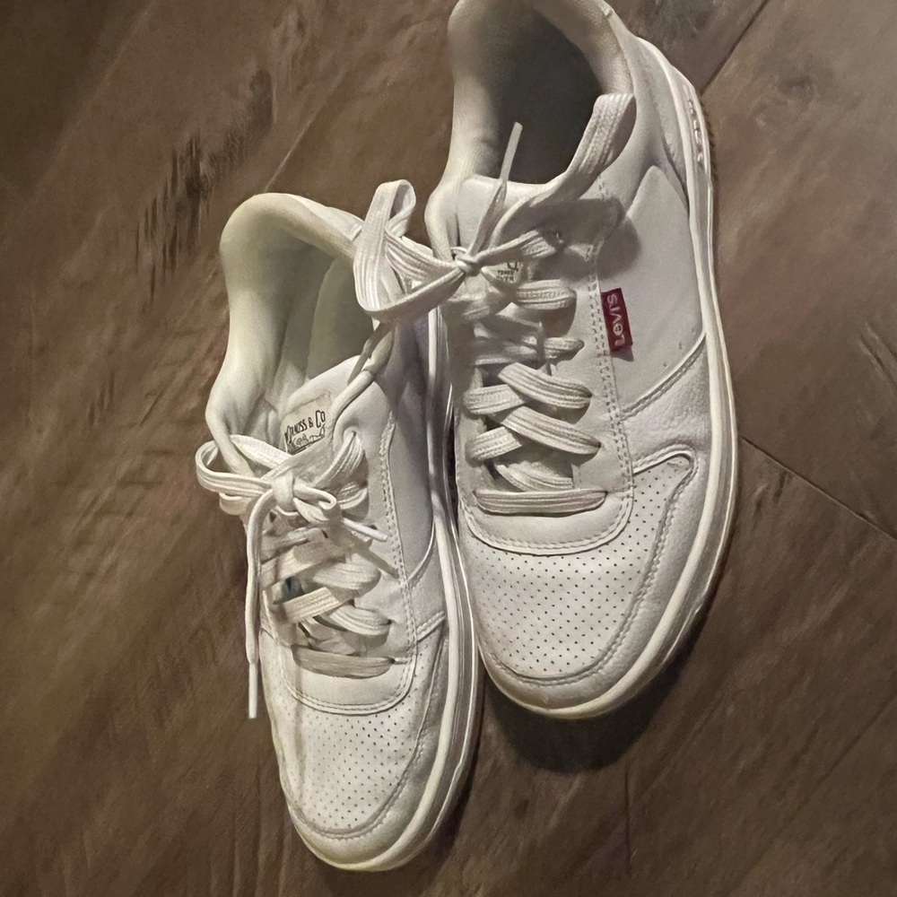 Levi's Women’s White Sneakers - Picture 9 of 9